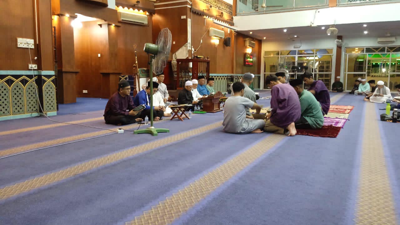 Meeting bersama KOOPJB, Solat Perdana bersama pelajar SMDPT